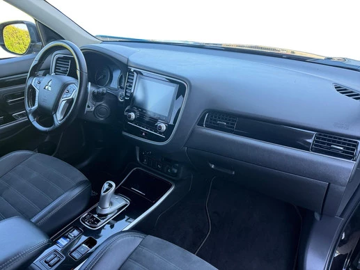 Mitsubishi Outlander - Afbeelding 13 van 30