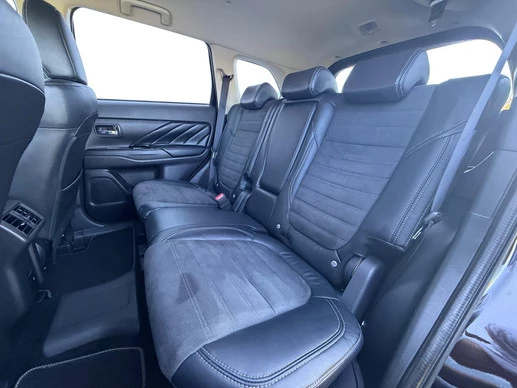 Mitsubishi Outlander - Afbeelding 15 van 30