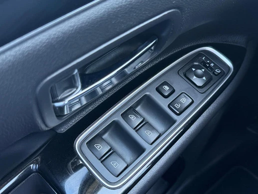 Mitsubishi Outlander - Afbeelding 27 van 30
