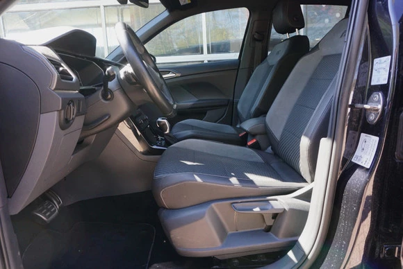 Volkswagen T-Cross - Afbeelding 8 van 30