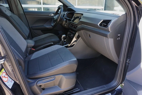 Volkswagen T-Cross - Afbeelding 9 van 30