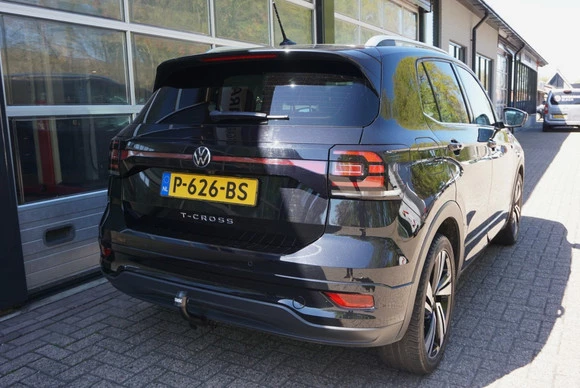 Volkswagen T-Cross - Afbeelding 28 van 30