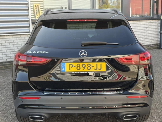 Mercedes-Benz GLA - Afbeelding 8 van 30
