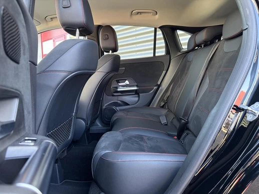 Mercedes-Benz GLA - Afbeelding 11 van 30