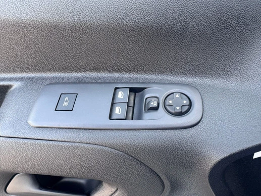 Peugeot Partner - Afbeelding 10 van 17