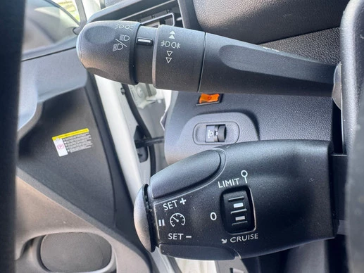 Peugeot Partner - Afbeelding 11 van 17