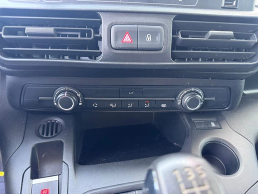 Peugeot Partner - Afbeelding 15 van 17