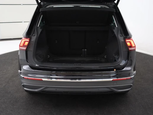 Volkswagen Tiguan - Afbeelding 12 van 30