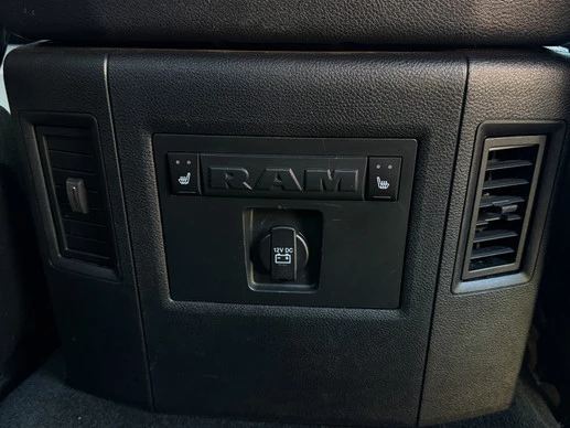 Dodge Ram 1500 - Afbeelding 18 van 30