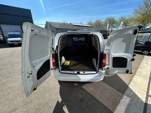 Peugeot Partner - Afbeelding 14 van 16