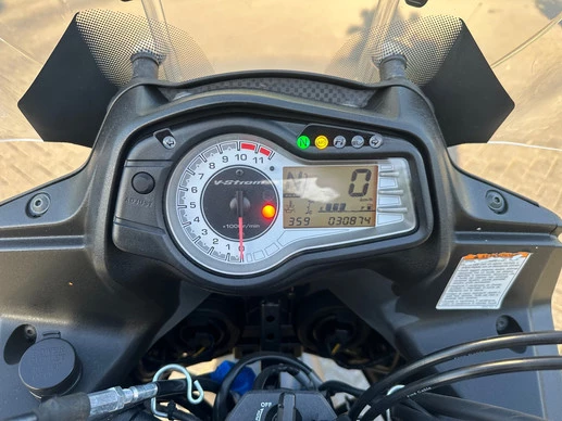Suzuki V-Strom - Afbeelding 10 van 16