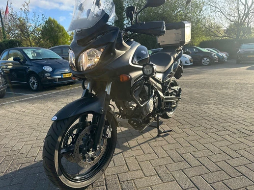 Suzuki V-Strom - Afbeelding 15 van 16