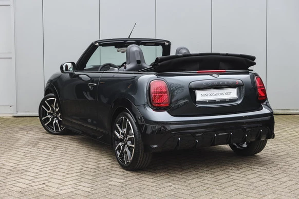 MINI Cooper S Cabrio - Afbeelding 2 van 30
