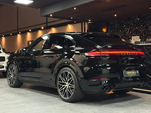 Porsche Cayenne - Afbeelding 4 van 27