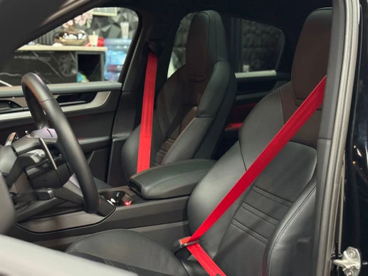 Porsche Cayenne - Afbeelding 16 van 27