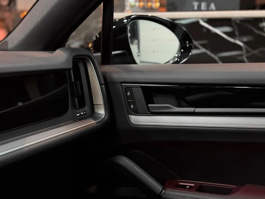 Porsche Cayenne - Afbeelding 19 van 27