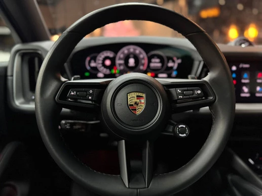 Porsche Cayenne - Afbeelding 23 van 27