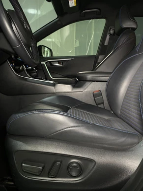 Toyota RAV4 - Afbeelding 13 van 28