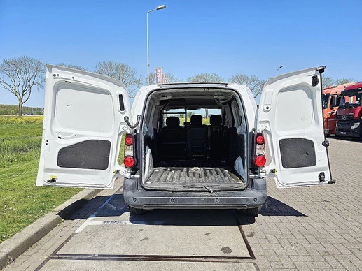 Peugeot Partner - Afbeelding 13 van 16