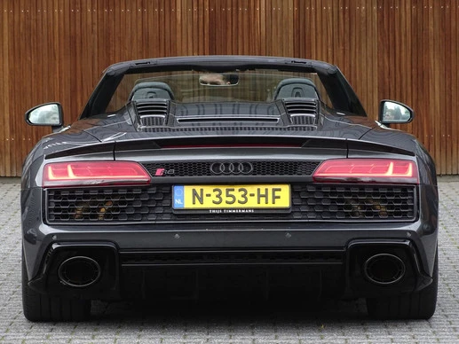 Audi R8 - Afbeelding 9 van 30