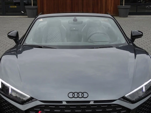 Audi R8 - Afbeelding 11 van 30