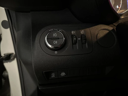 Opel Combo - Afbeelding 17 van 21