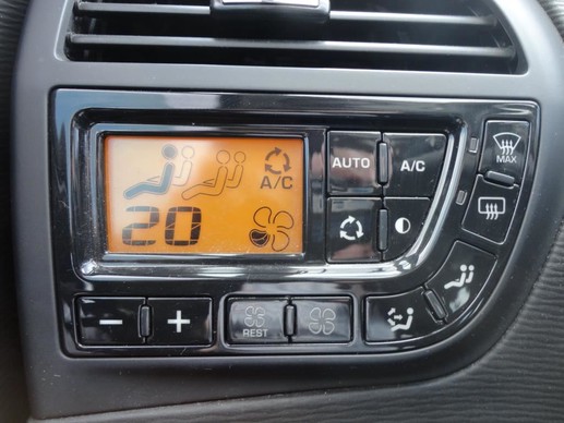 Citroën Grand C4 Picasso - Afbeelding 13 van 19