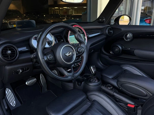 MINI Cooper S Cabrio - Afbeelding 12 van 30