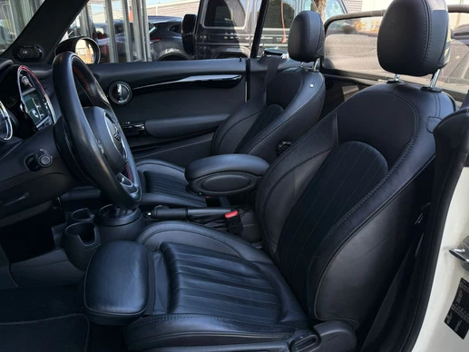 MINI Cooper S Cabrio - Afbeelding 13 van 30