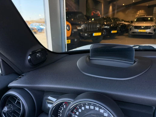 MINI Cooper S Cabrio - Afbeelding 17 van 30