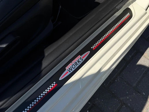 MINI Cooper S Cabrio - Afbeelding 27 van 30