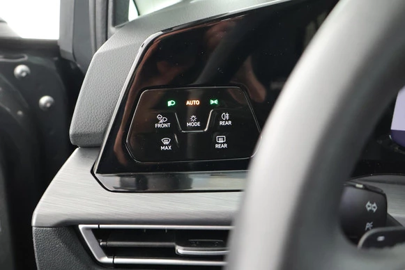 Volkswagen Golf - Afbeelding 14 van 30