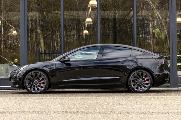 Tesla Model 3 - Afbeelding 8 van 30