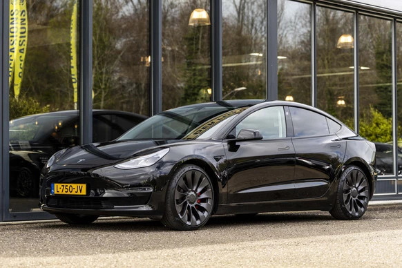 Tesla Model 3 - Afbeelding 10 van 30
