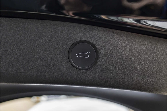 Tesla Model 3 - Afbeelding 14 van 30