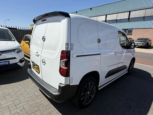 Opel Combo - Afbeelding 17 van 19