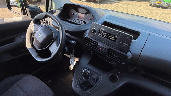 Peugeot Partner - Afbeelding 8 van 23