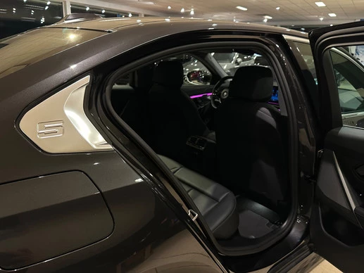 BMW i5 - Afbeelding 23 van 30