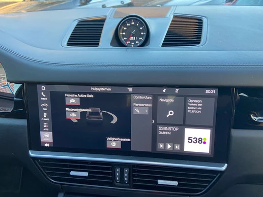 Porsche Cayenne - Afbeelding 18 van 24