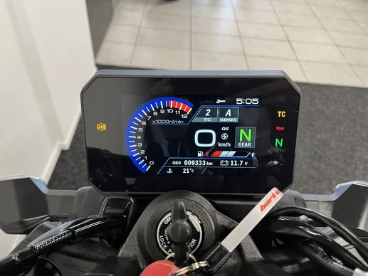 Suzuki GSX - Afbeelding 2 van 20