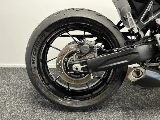 Suzuki GSX - Afbeelding 7 van 20