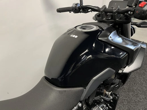 Suzuki GSX - Afbeelding 8 van 20