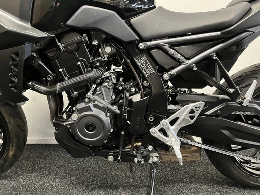 Suzuki GSX - Afbeelding 15 van 20