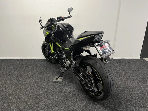 Kawasaki Z650 - Afbeelding 11 van 21