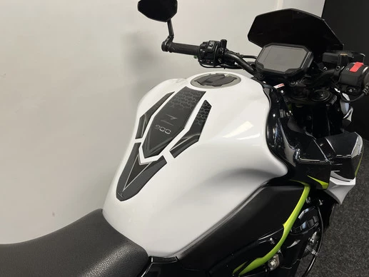 Kawasaki Z900 - Afbeelding 8 van 20