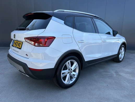 SEAT Arona - Afbeelding 3 van 30