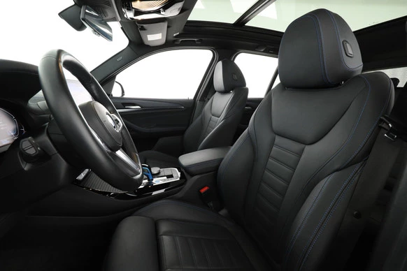 BMW iX3 - Afbeelding 21 van 30