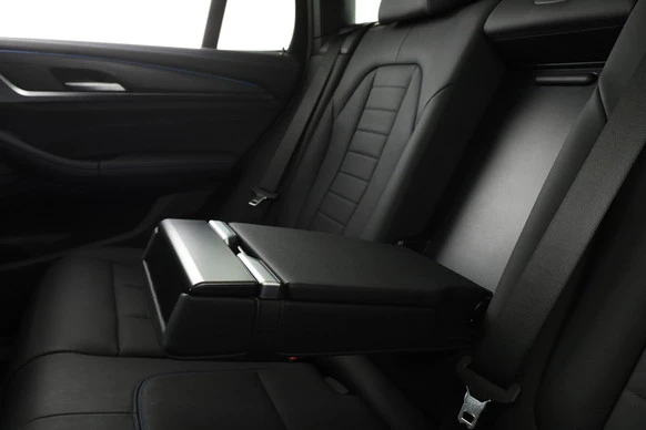 BMW iX3 - Afbeelding 29 van 30