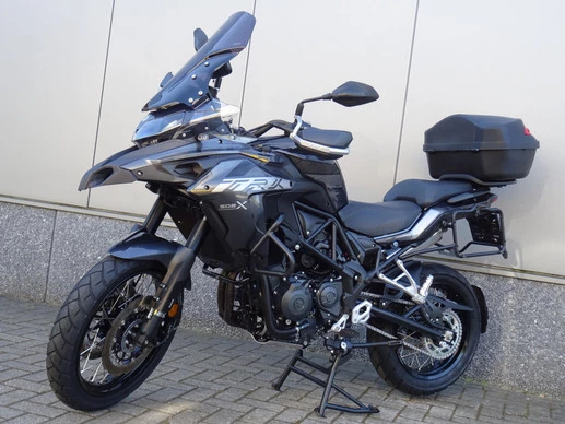 Benelli TRK - Afbeelding 13 van 16