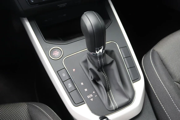 SEAT Arona - Afbeelding 28 van 30